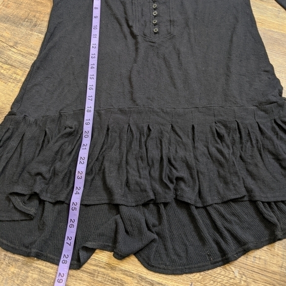 𝅺free people your girl tunic ruffled top black boho Bohemian shirt - Picture 4 of 10